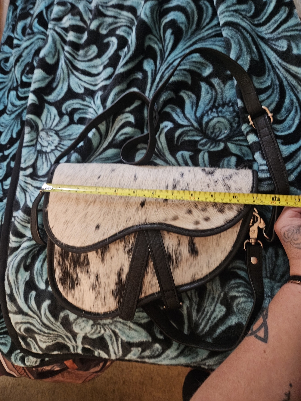 Black & White Cowhide Crossbody Bag - Women's Shoulder Purse